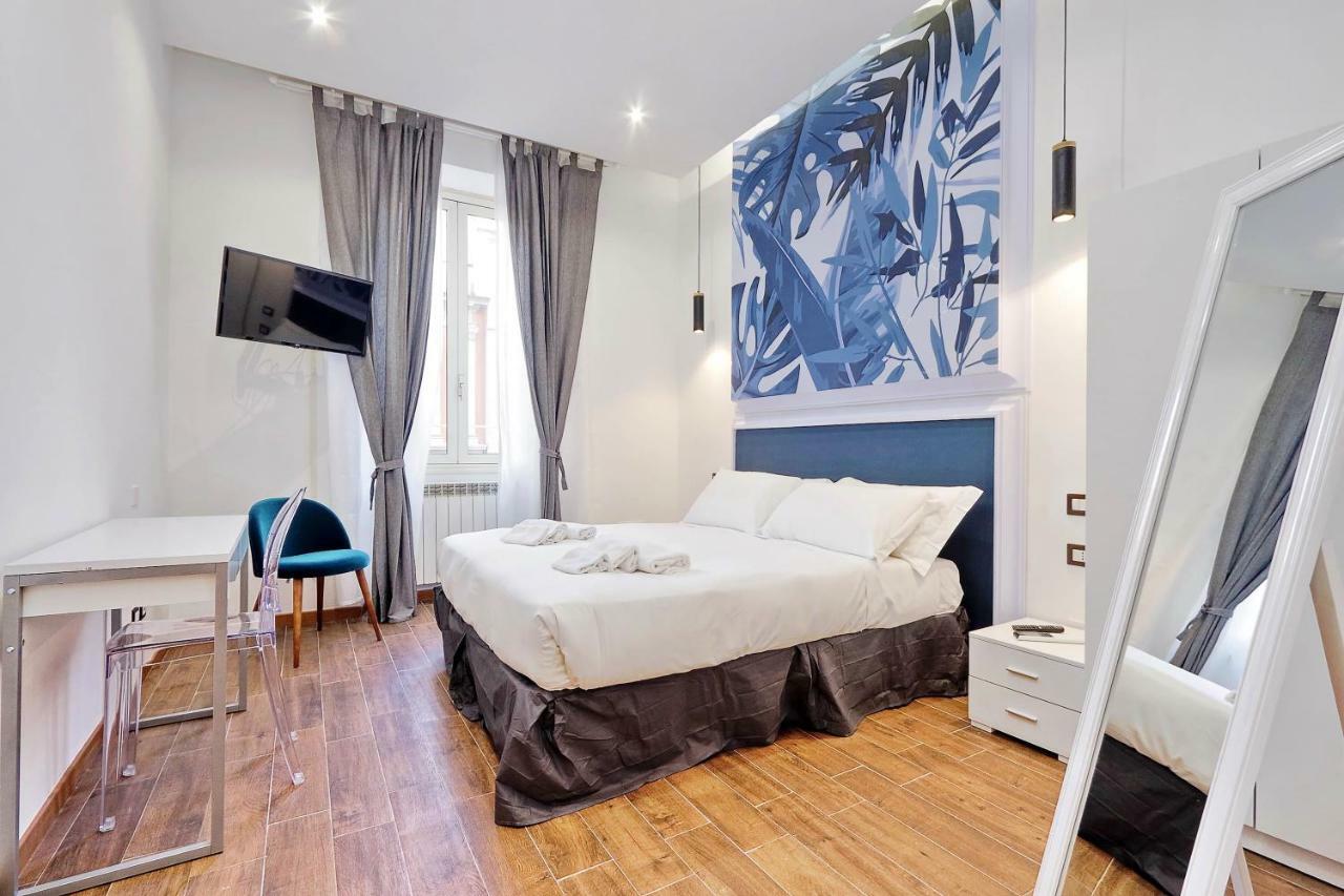 Style Apartment Julia 50 Mt From Colosseum Buitenkant foto